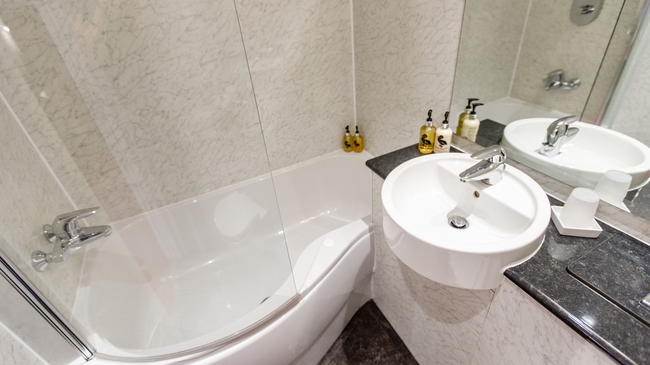 Photo of Bathroom in Ballater