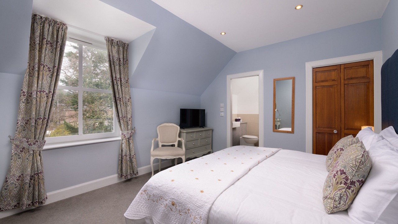 Photo of Bedroom in Ballater