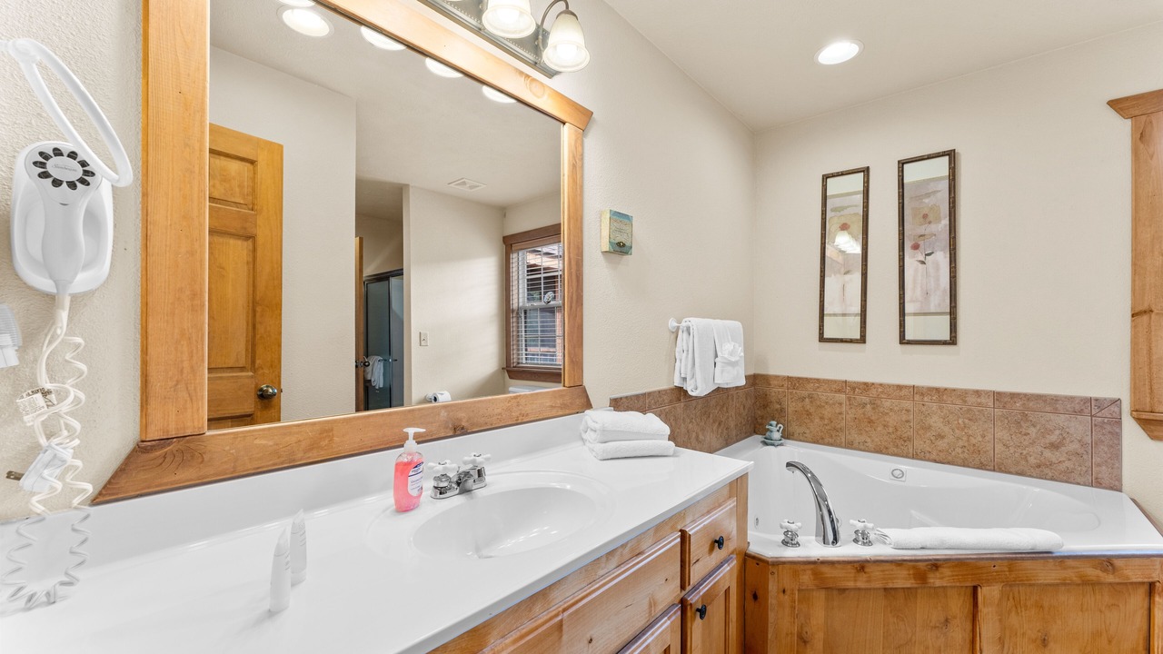 Photo of Bathroom in Branson West