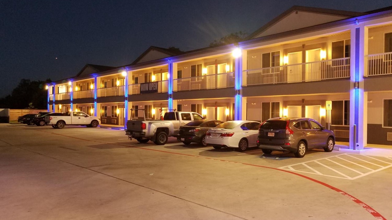 Photo of Others in Barker