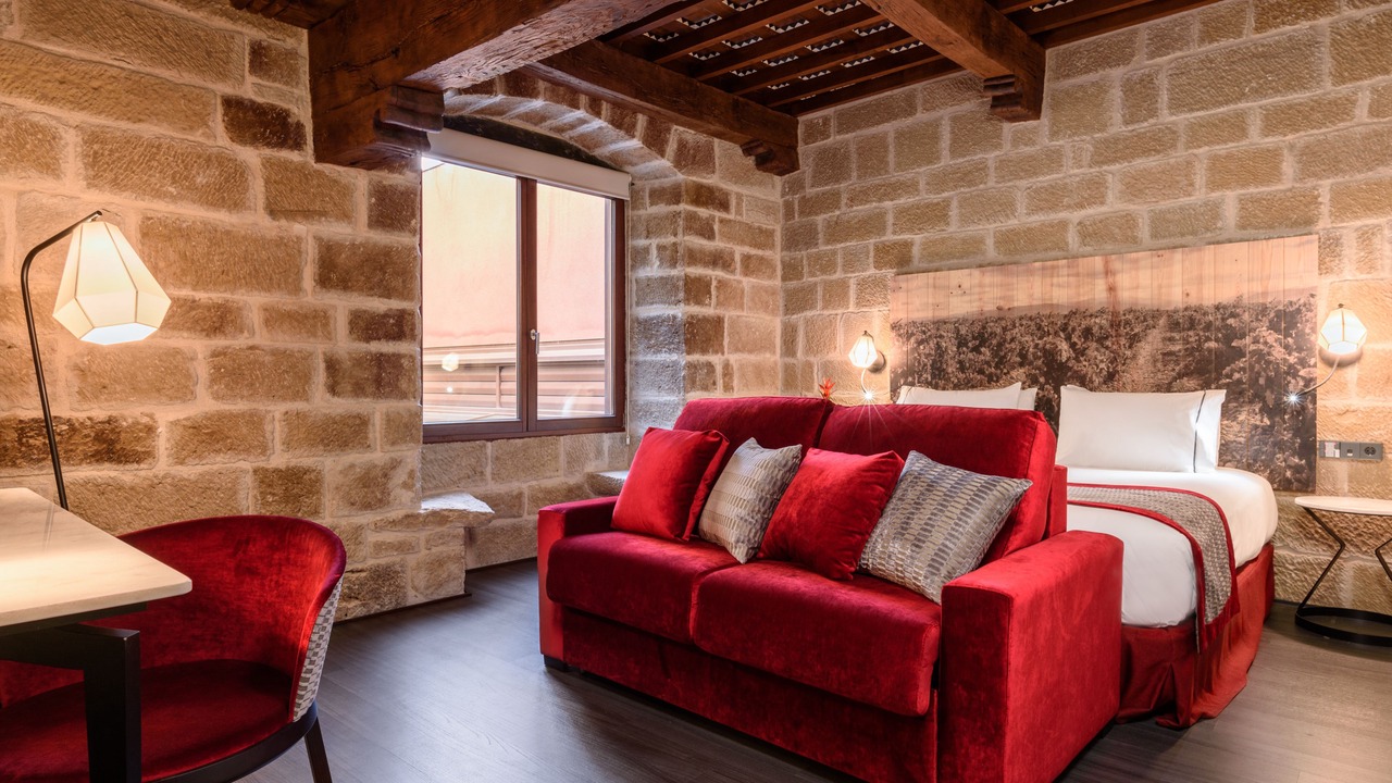 Photo of Bedroom in Logrono Historic Centre