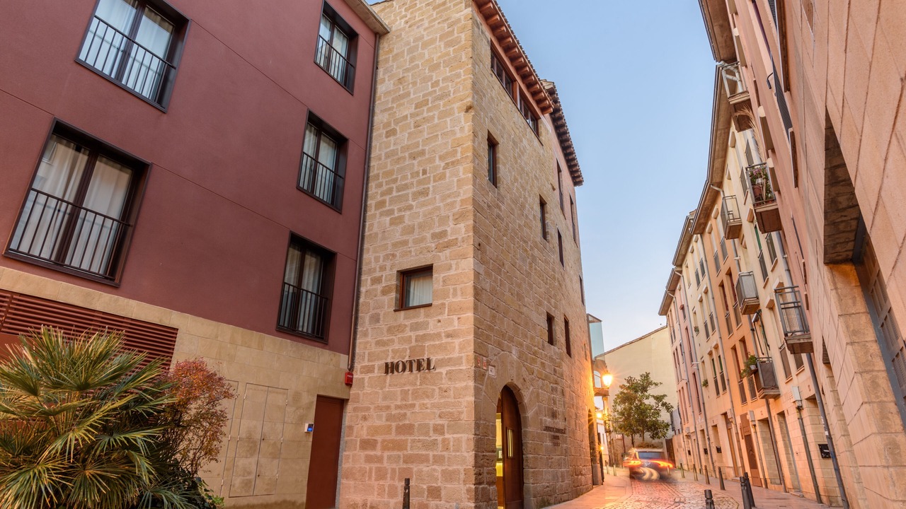 Photo of Bedroom in Logrono Historic Centre