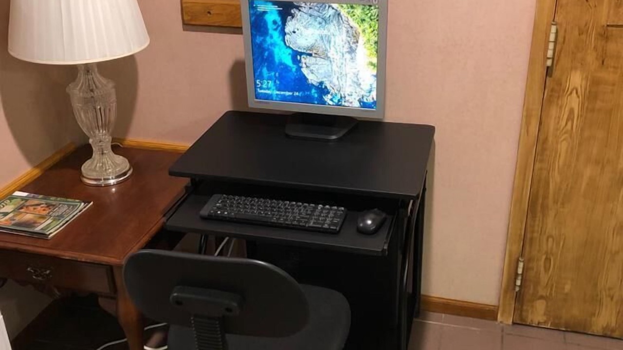 Photo of Others in Denison