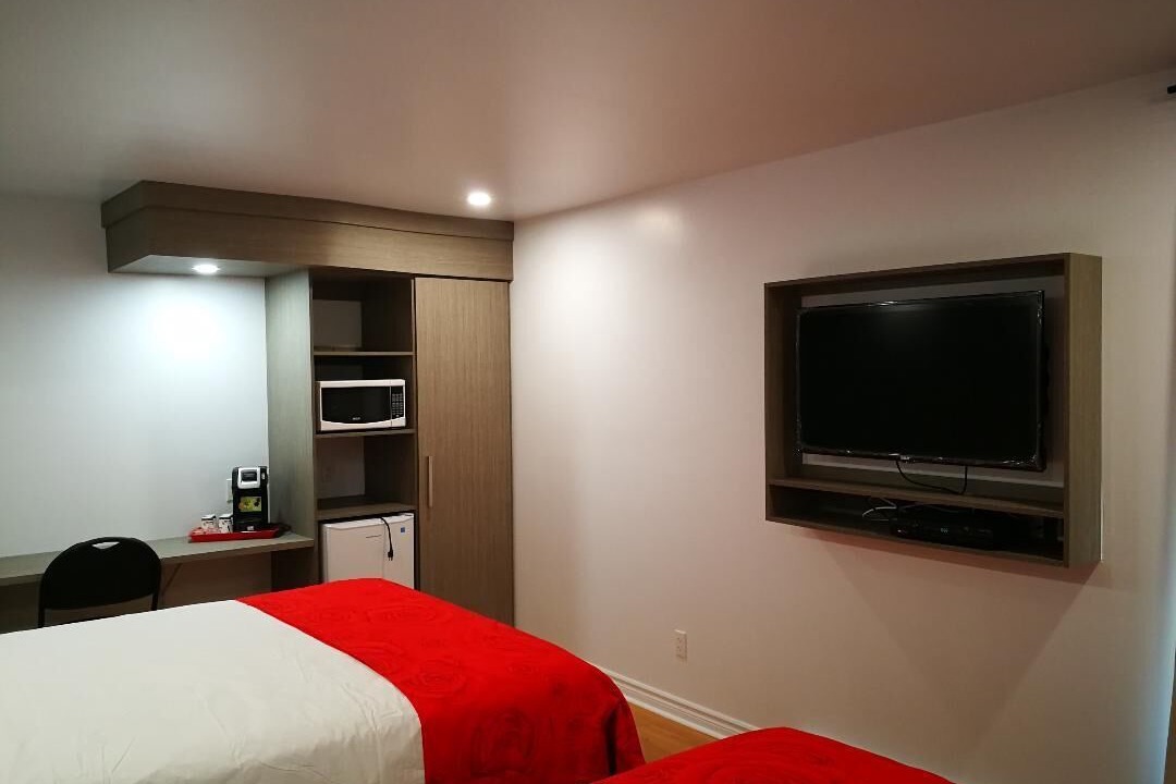 Photo of Bedroom in Laval