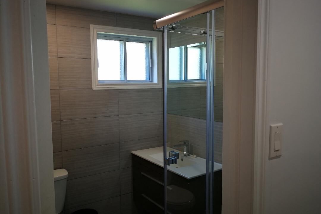 Photo of Bathroom in Laval