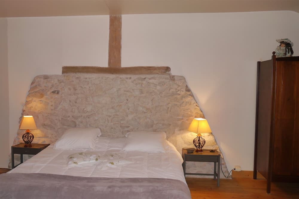 Photo of Bedroom in Villeneuve-sur-Lot