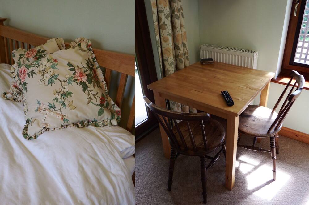 Photo of Others in Tilney Fen End