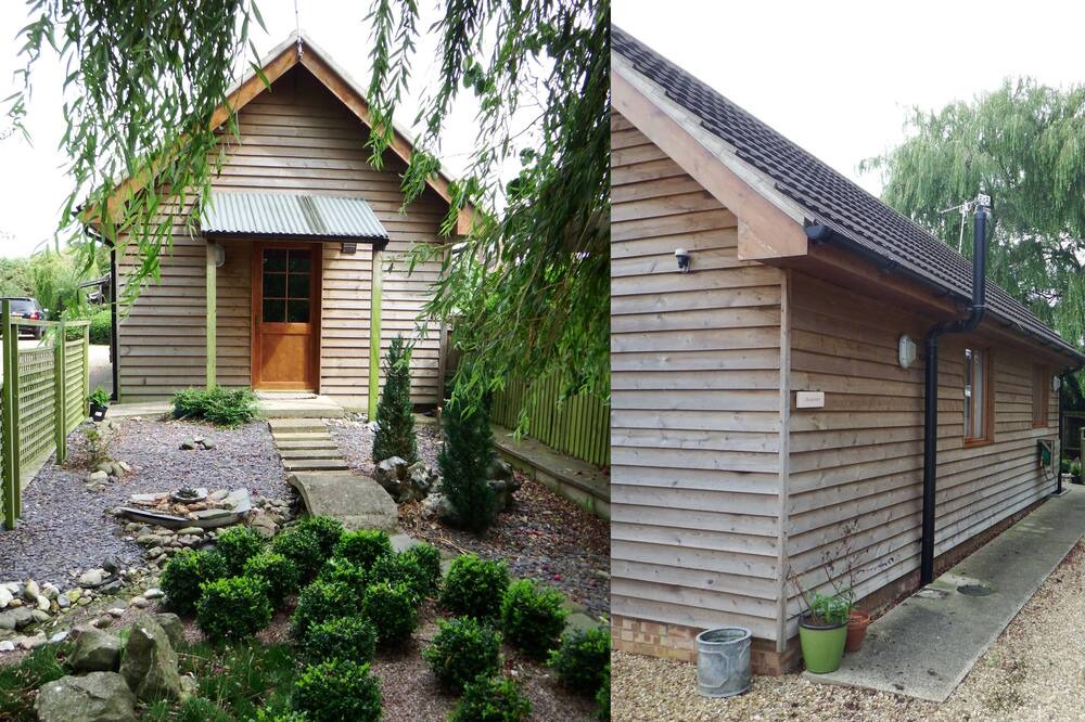 Photo of Outdoor in Tilney Fen End