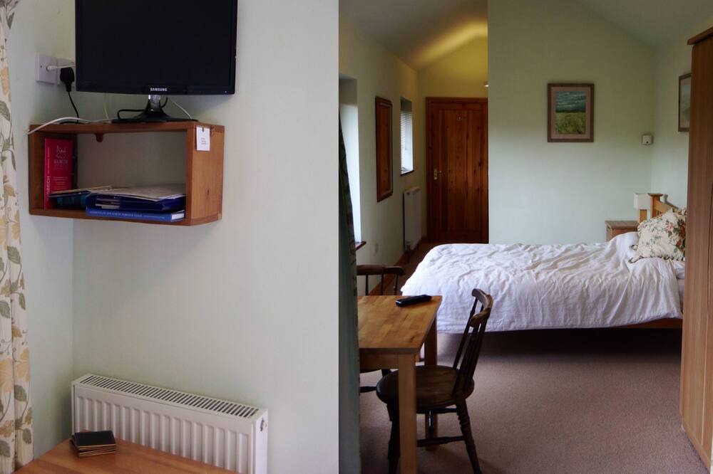 Photo of Bedroom in Tilney Fen End