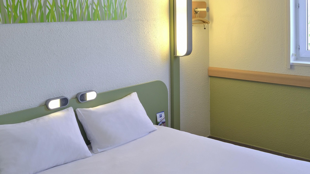 Photo of Bedroom in Saint Tronquet Business Park