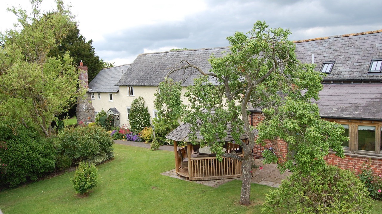 Photo of Outdoor in Pembridge