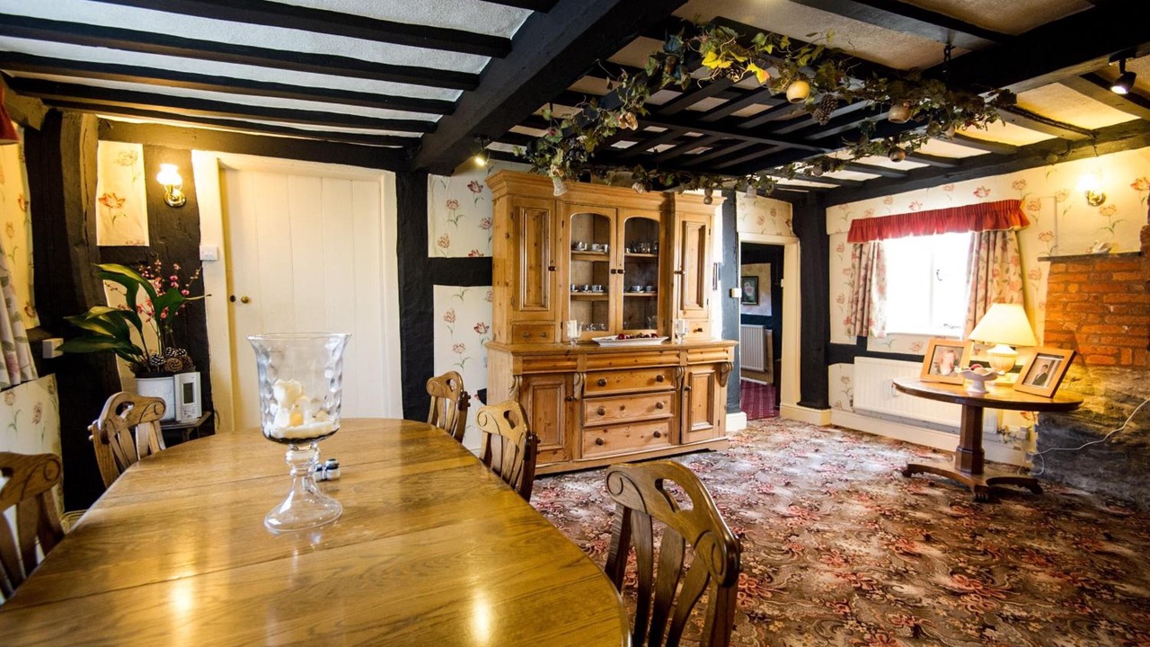 Photo of Others in Pembridge