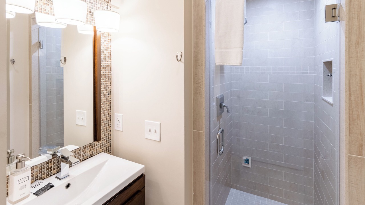 Photo of Bathroom in Fifth Ward