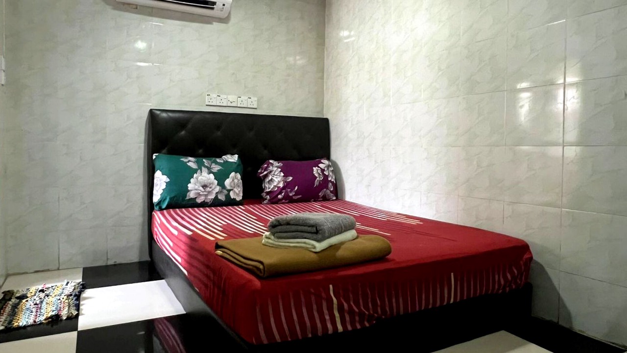 Photo of Bedroom in Bukit Beruntung