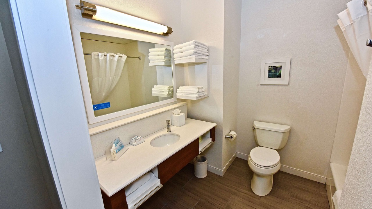 Photo of Bathroom in Kirksville