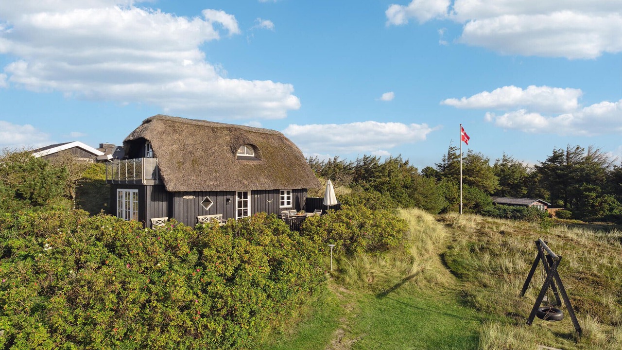 Photo of Outdoor in Houvig Strand