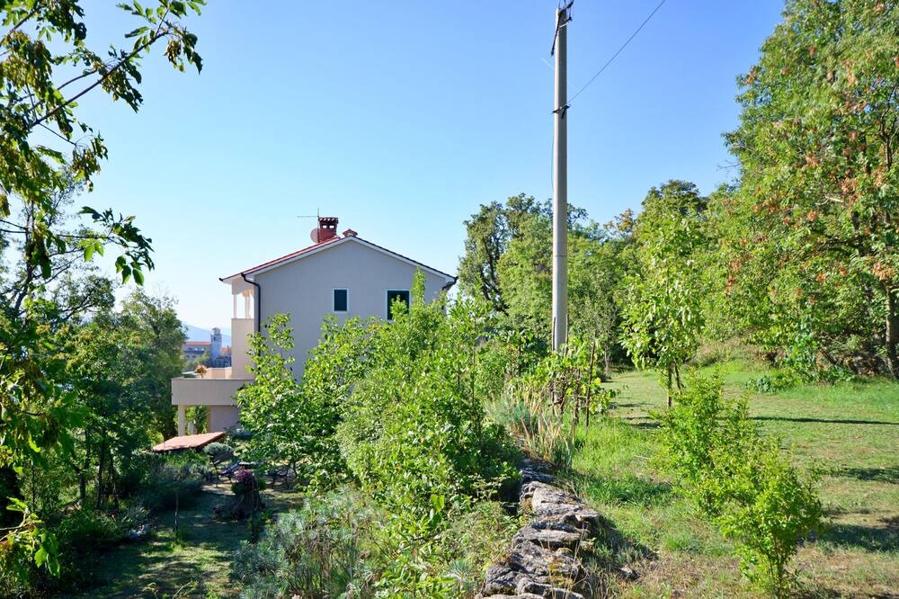 Photo of Outdoor in Mosenice