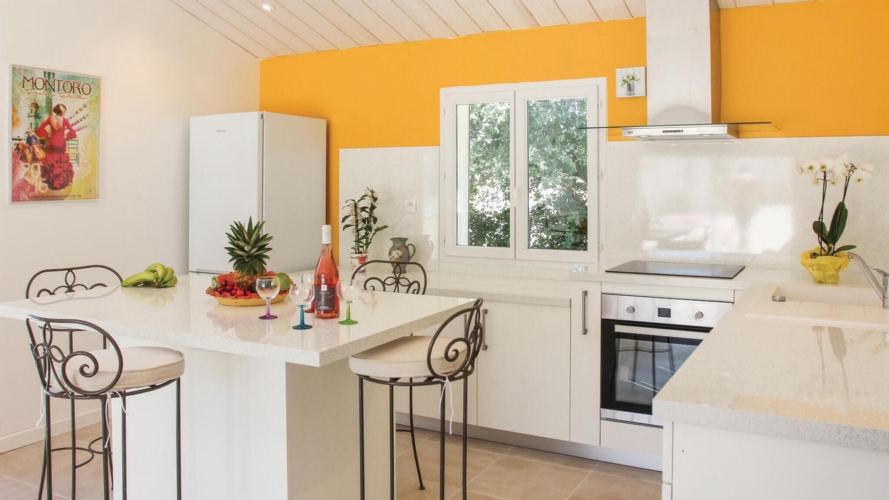 Photo of Kitchen in Saint-Gervais-sur-Roubion