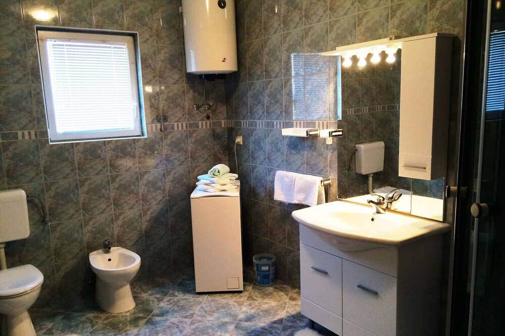 Photo of Bathroom in Benkovac
