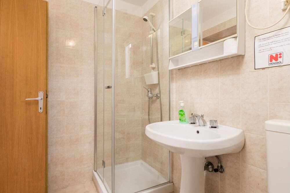 Photo of Bathroom in Omisalj