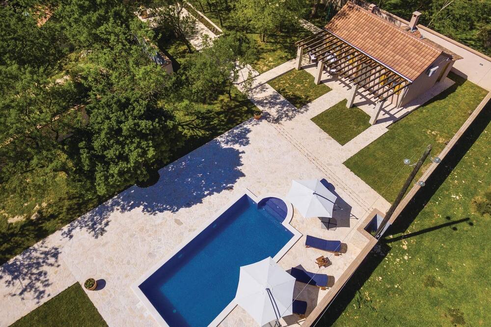 Photo of Outdoor in Brisevo