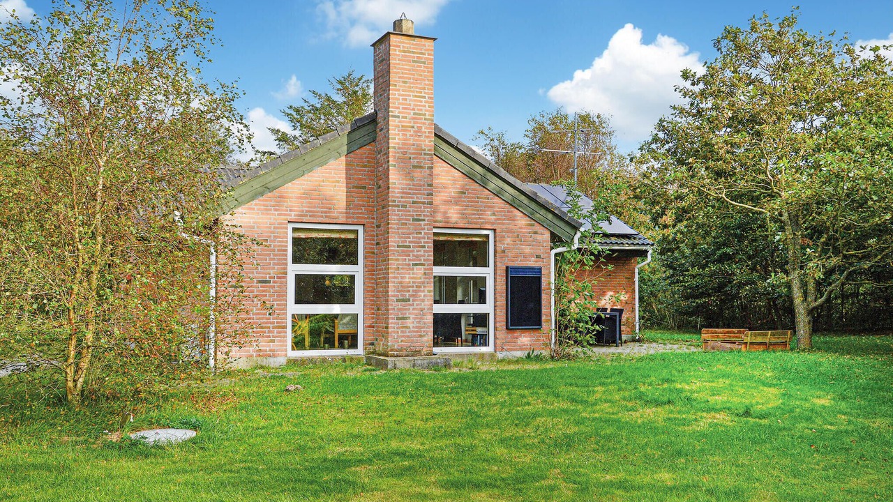 Photo of Outdoor in Tim