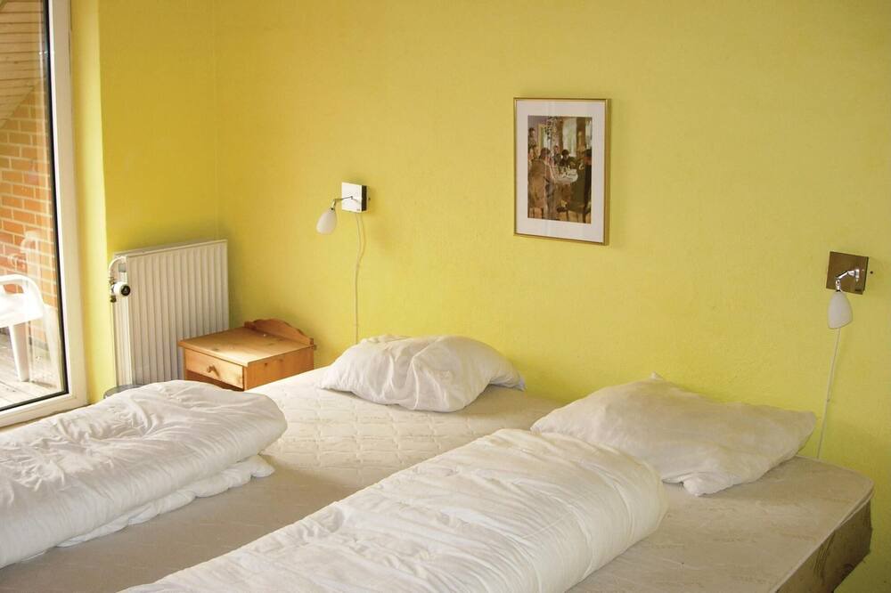 Photo of Others in Karby