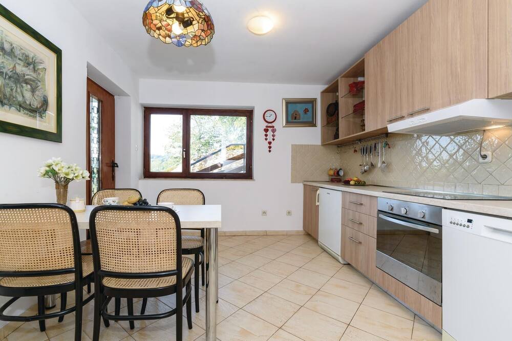 Photo of Kitchen in Duga Resa
