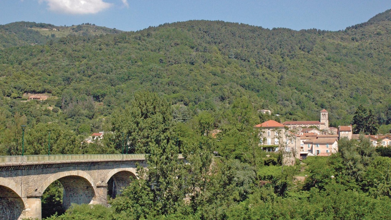 Photo of Outdoor in Saint-Fortunat-sur-Eyrieux