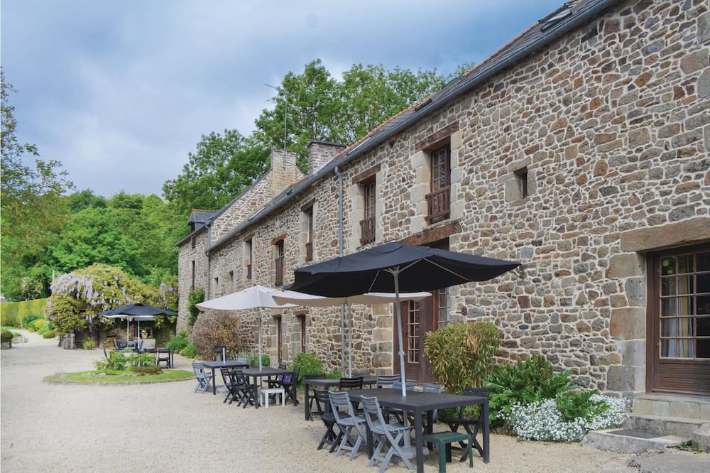 Photo of Bedroom in Taden