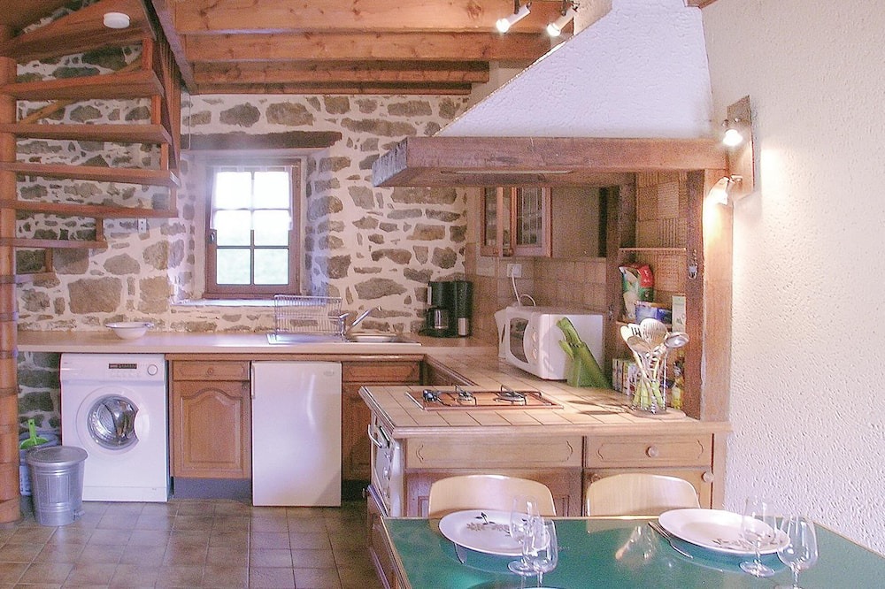 Photo of Others in Taden