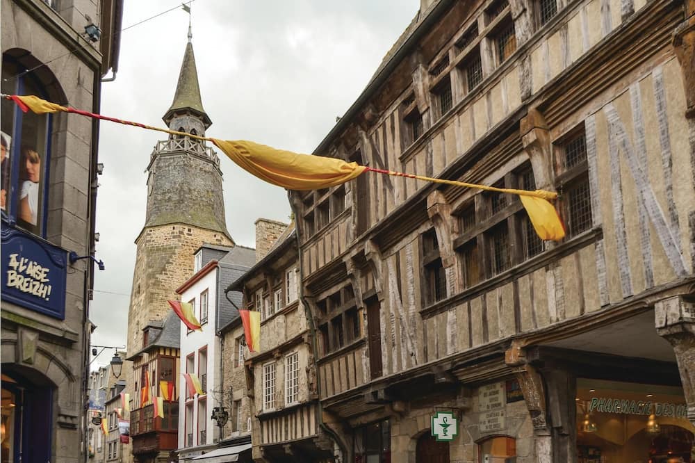 Photo of Others in Taden