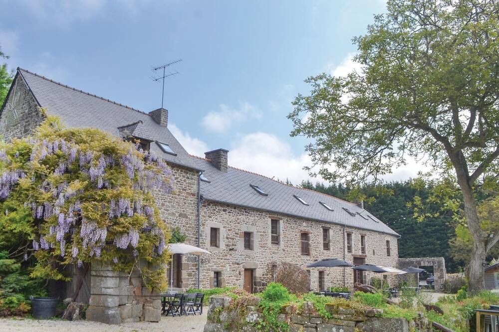 Photo of Outdoor in Taden