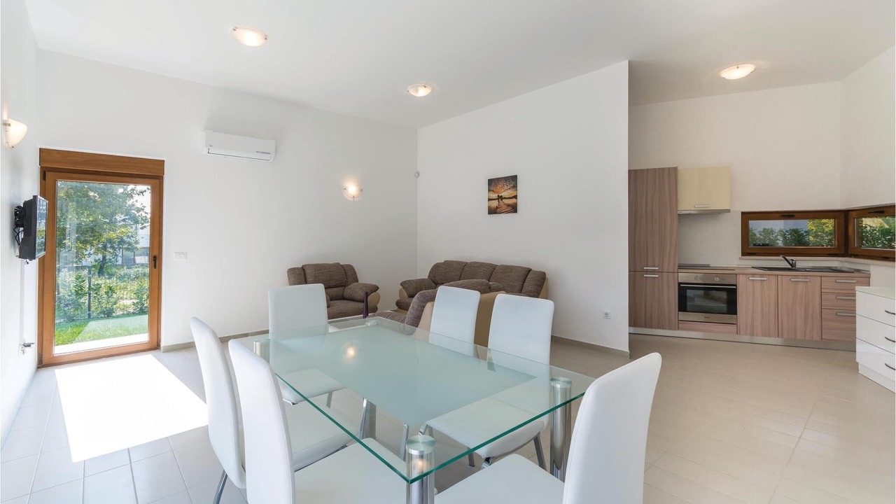 Photo of Livingroom in Buici