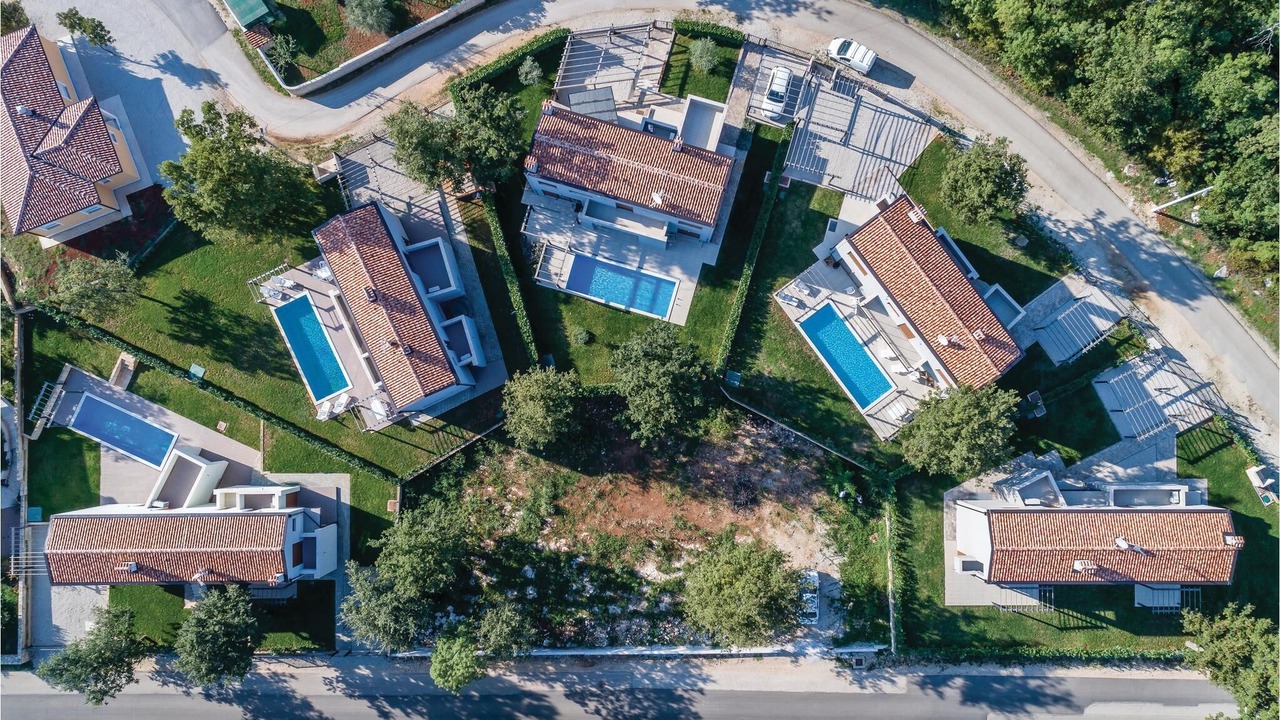 Photo of Outdoor in Buici