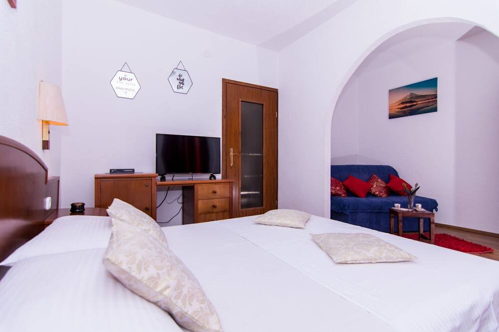 Photo of Bedroom in Okrug Donji