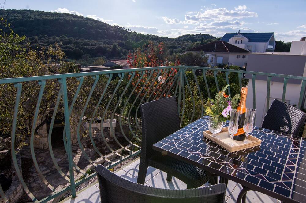 Photo of Patio Balcony in Okrug Donji