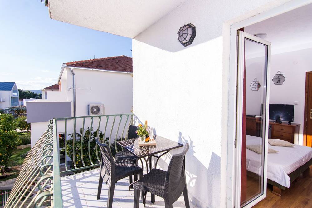 Photo of Patio Balcony in Okrug Donji