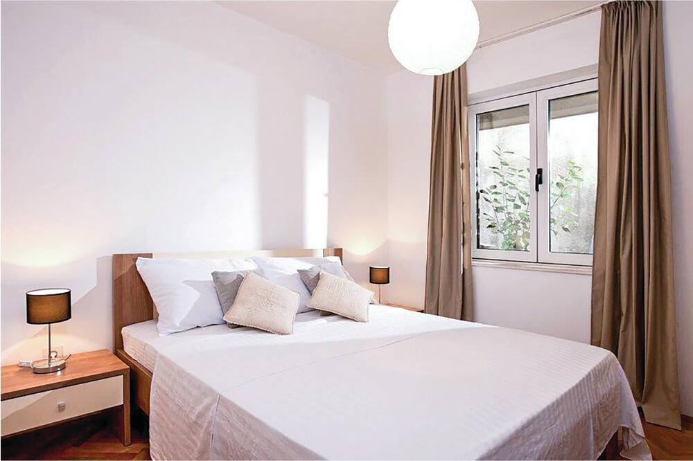 Photo of Bedroom in Gornji Kono