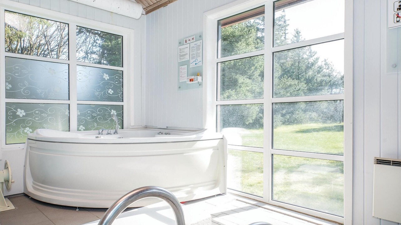 Photo of Bathroom in Brovst