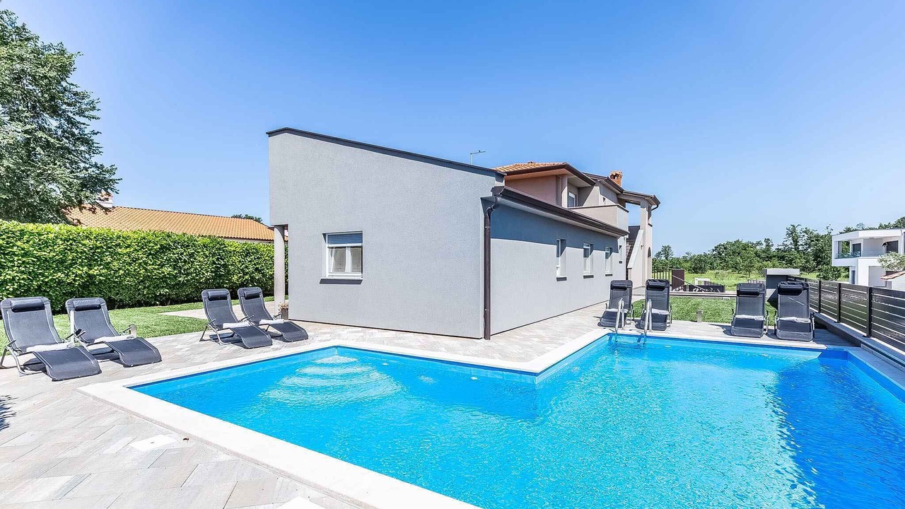 Photo of Outdoor in Vrvari