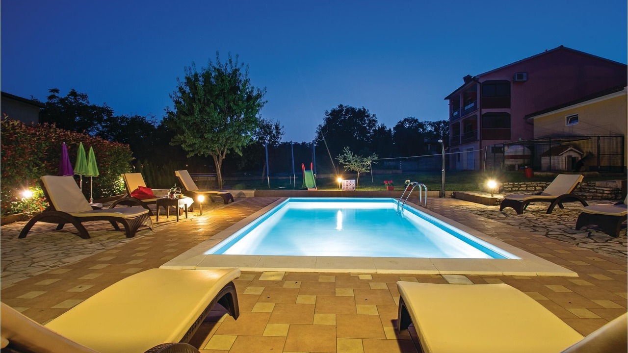 Photo of Outdoor in Vinez