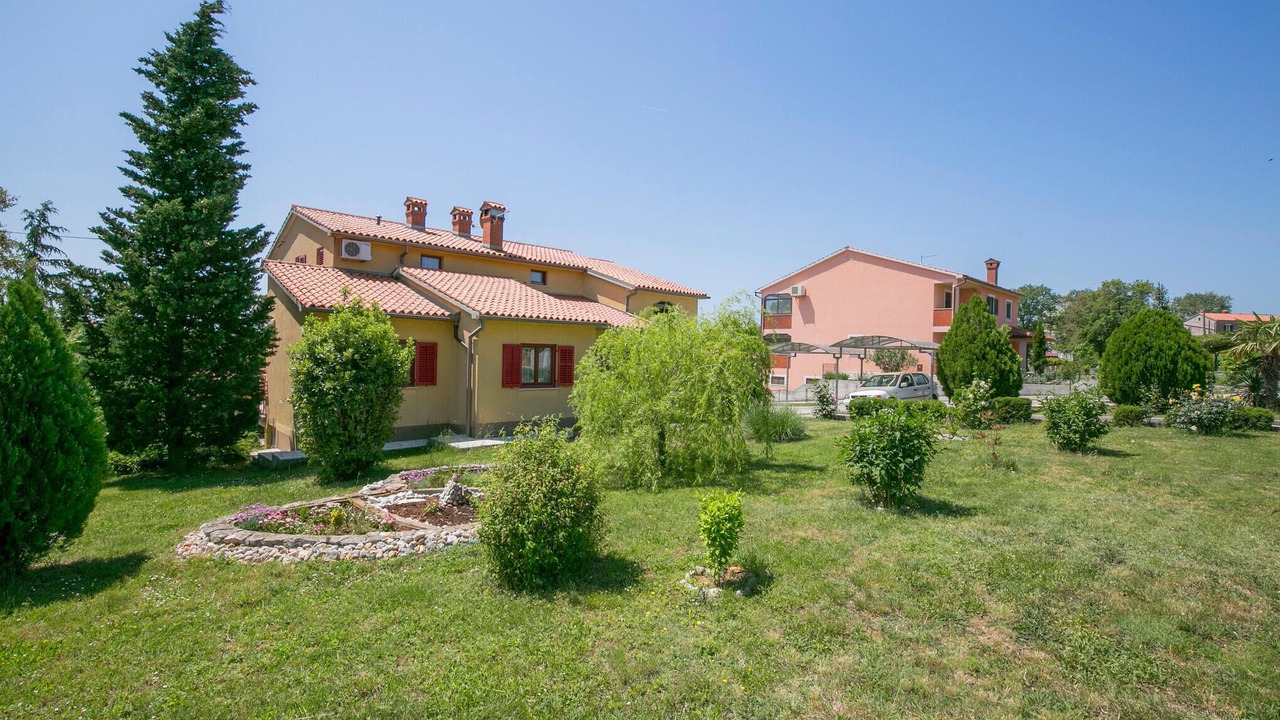 Photo of Outdoor in Vinez