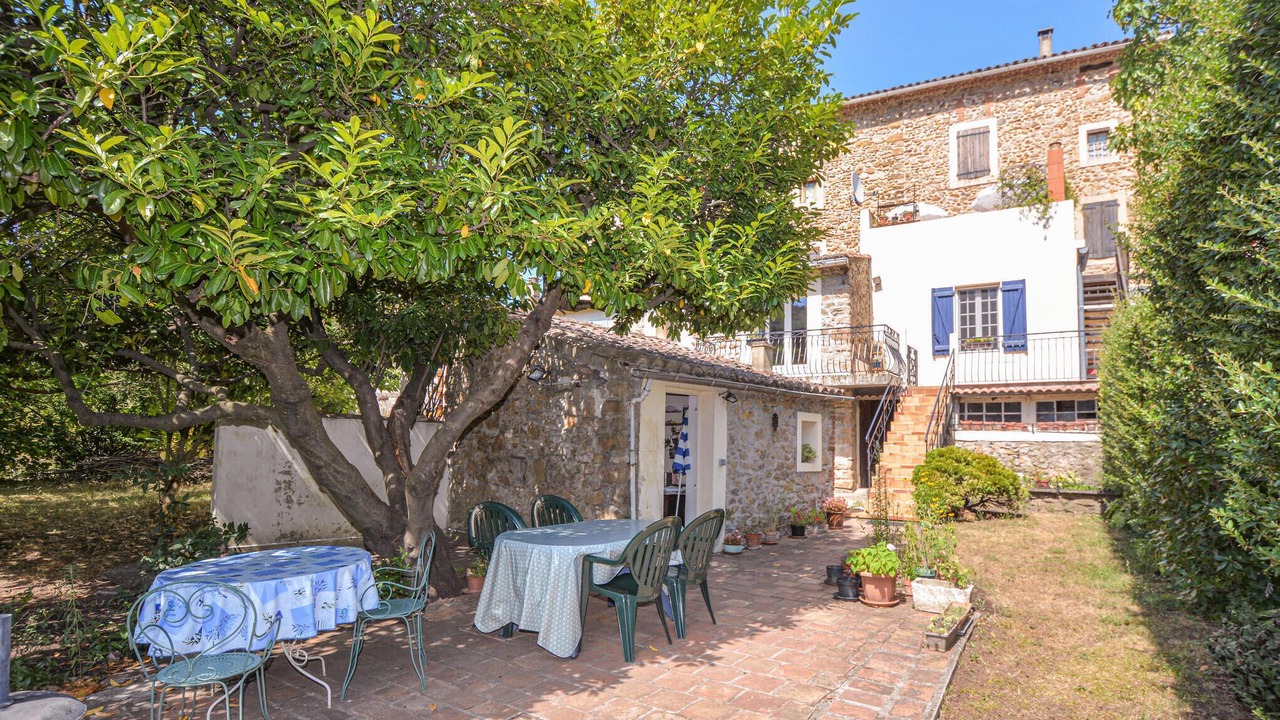 Photo of Outdoor in Saint-Florent-sur-Auzonnet