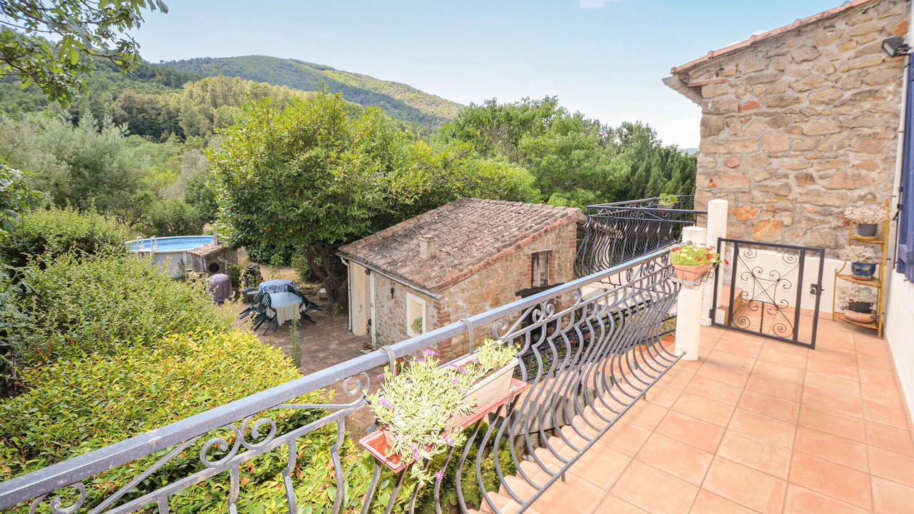 Photo of Outdoor in Saint-Florent-sur-Auzonnet