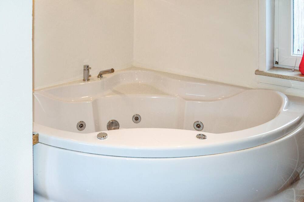 Photo of Bathroom in Thorsminde