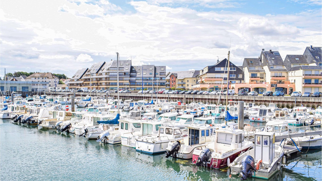 Photo of Others in Saint-Germain-du-Pert