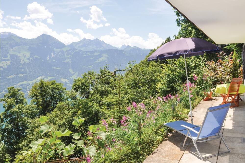 Photo of Patio Balcony in Sundlauenen