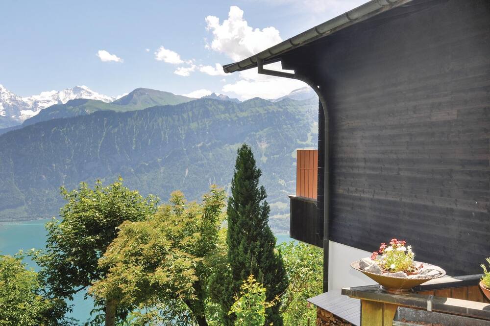Photo of Patio Balcony in Sundlauenen