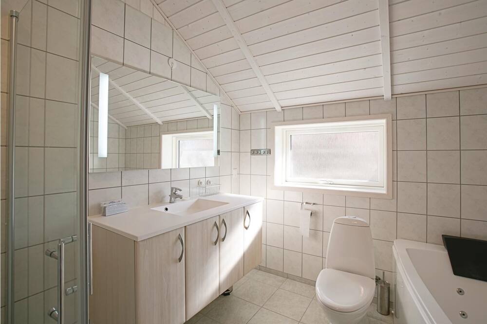 Photo of Bathroom in Frederiksvaerk
